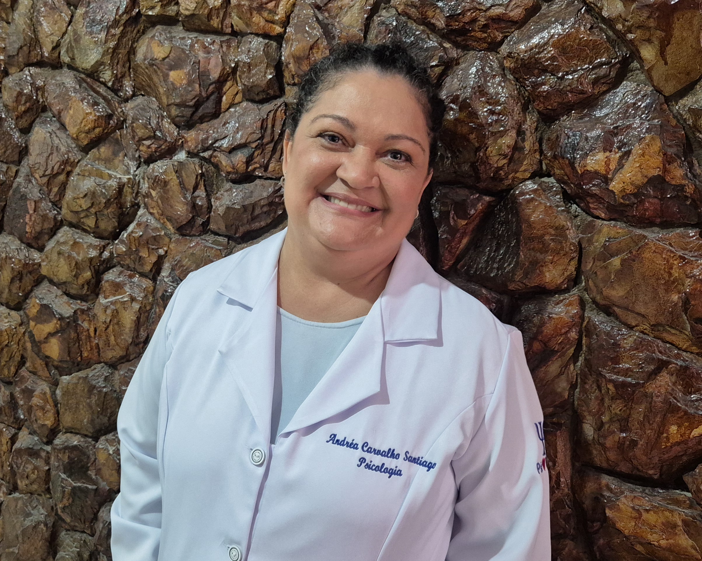 Andréa Carvalho Santiago