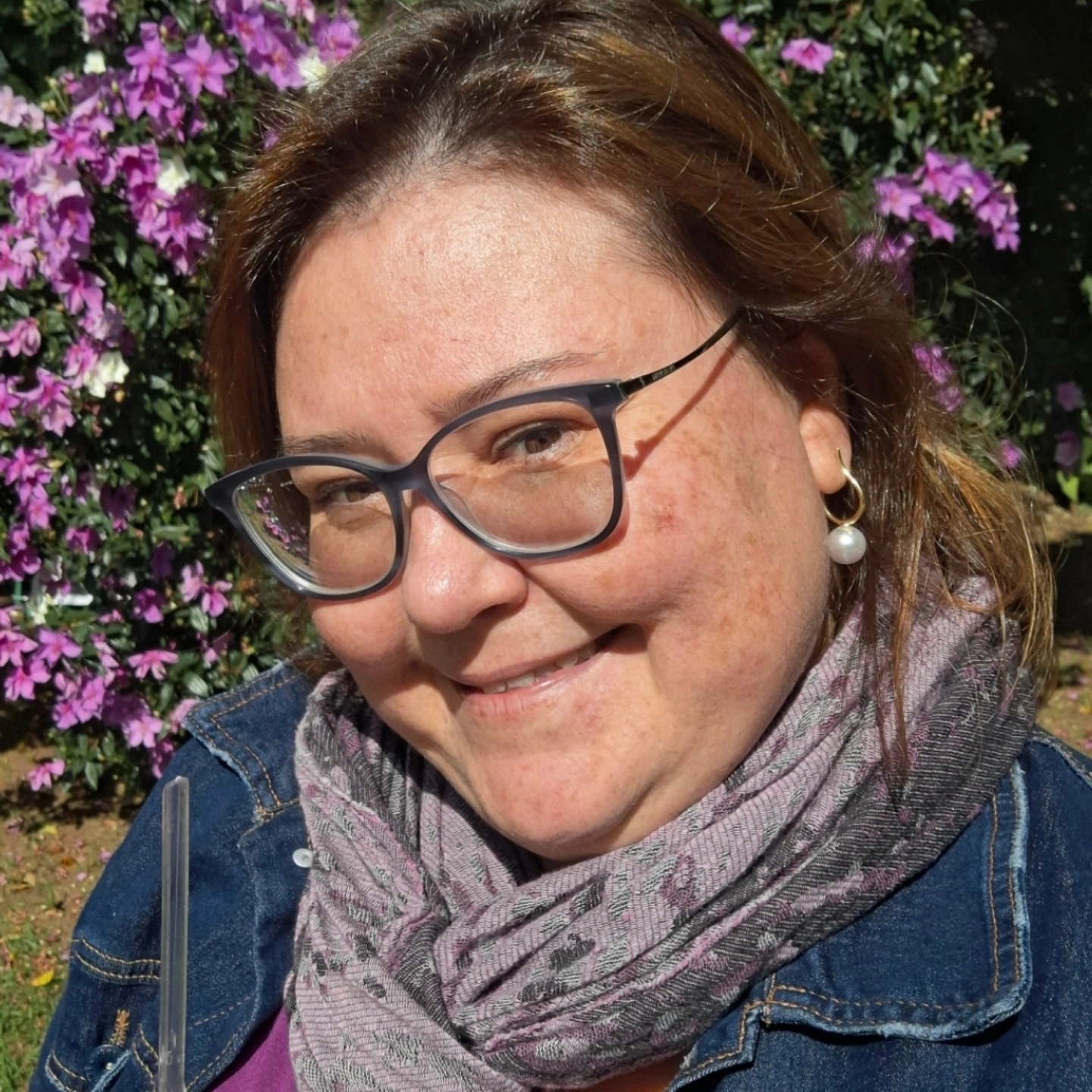 Ana Carolina Guimarães Secco 
