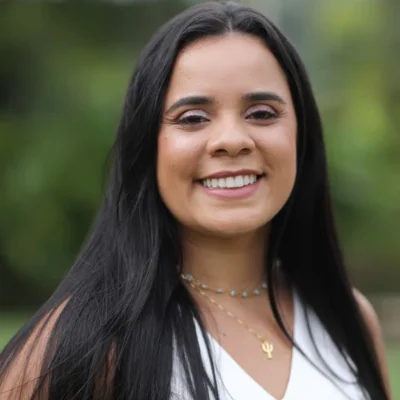 Fábia Cristiane Sousa dos Santos