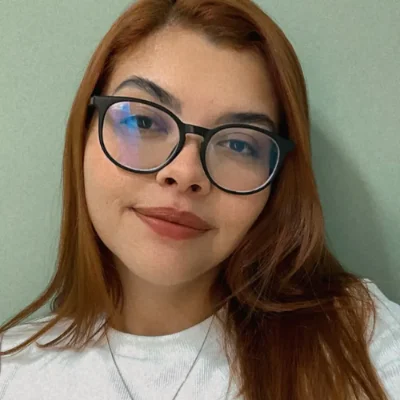 Foto de Monique Carmon da Silva Pereira