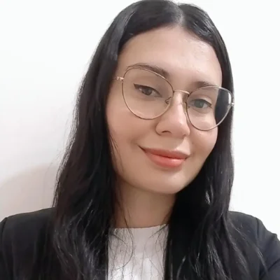 Nádia Santos de Brito