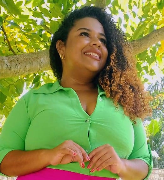 Letícia Ferreira Batista Nascimento