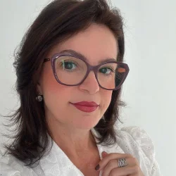 Lia de Souza Araújo